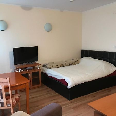 Ski Zone At Gondola, Perfect One Bdrm, Fast Wifi, Netflix, Quiet, Warm Bansko Exterior foto